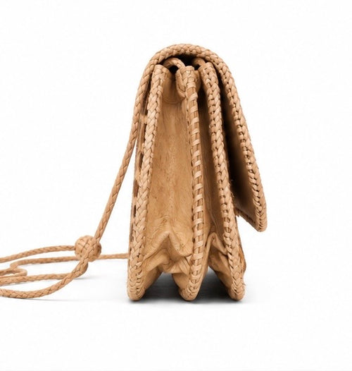 AAMI CLUTCH BAG